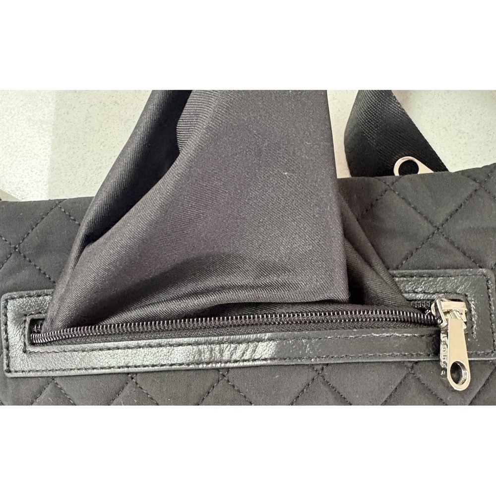 Bugatti Women's Quilted Nylon Crossbody Bag Black Messenger Shoulder Excellent - Picture 8 of 13